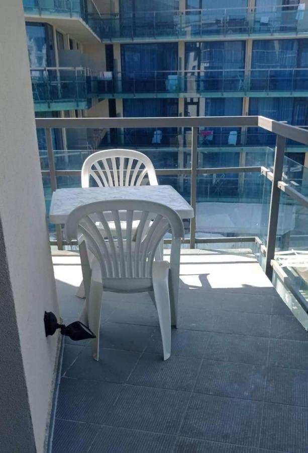 Modern 2 Bedroom Apartment In Top Location In Sunny Beach Just 150 Meters From Casino Platinum Extérieur photo